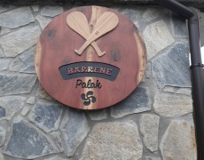 Kartelak fatxandan jartzeko